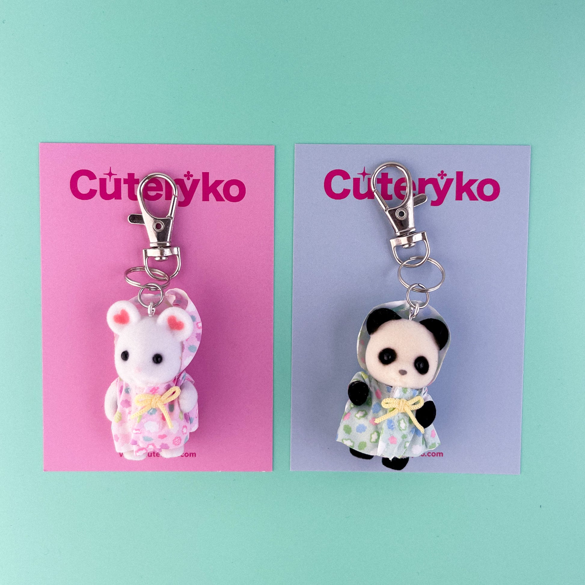 Sylvanian Families Raincoat Keychain - Cuteryko