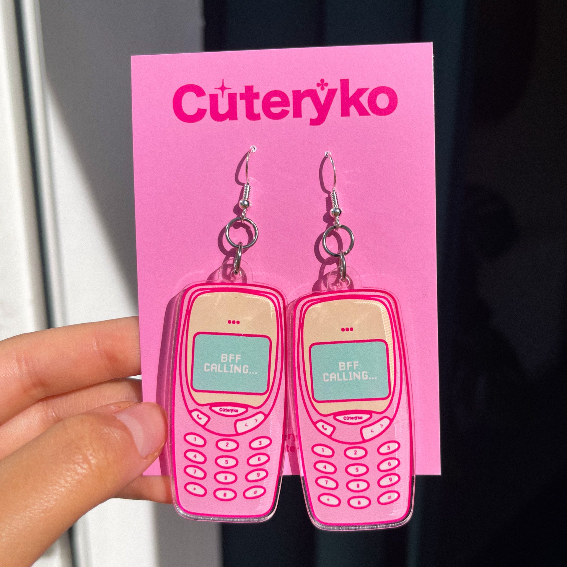 Cuteryko Brick Phone Earrings